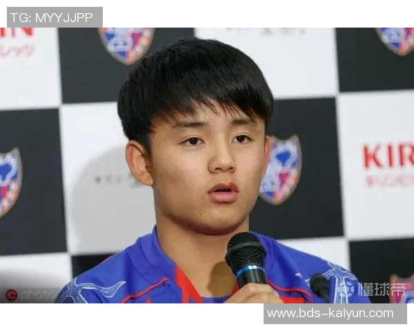 世体：久保建英仍因脚踝问题单独训练，将连续第三场缺席